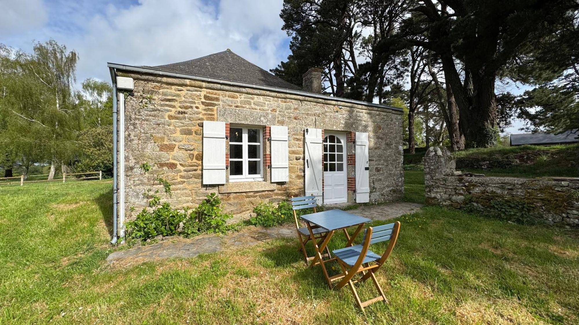 Berric Gite De Couple Cosy Avec Vue Sur Chateau Tremohar - Golfe Du Morbihan, 20 Min De Vannes מראה חיצוני תמונה